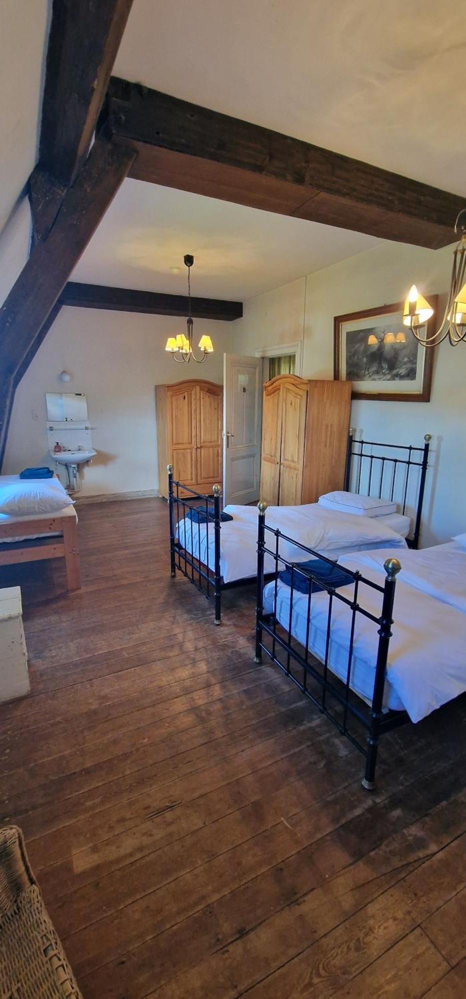 Le Petit Chateau De Blier Érezée المظهر الخارجي الصورة